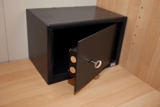 Foresters Inn Apartment - City Centre By Victoria Centre Shopping Centre - Your Own 5 Double Bedrooms Private Apartment With 3 Bathrooms And Full Kitchen To Cook As You Would At Home - Outdoor Parking For Cars Or Vans At Five Pounds A Day Nottingham Zimmer foto